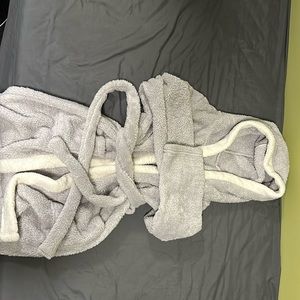 Super-soft bathrobe with hood